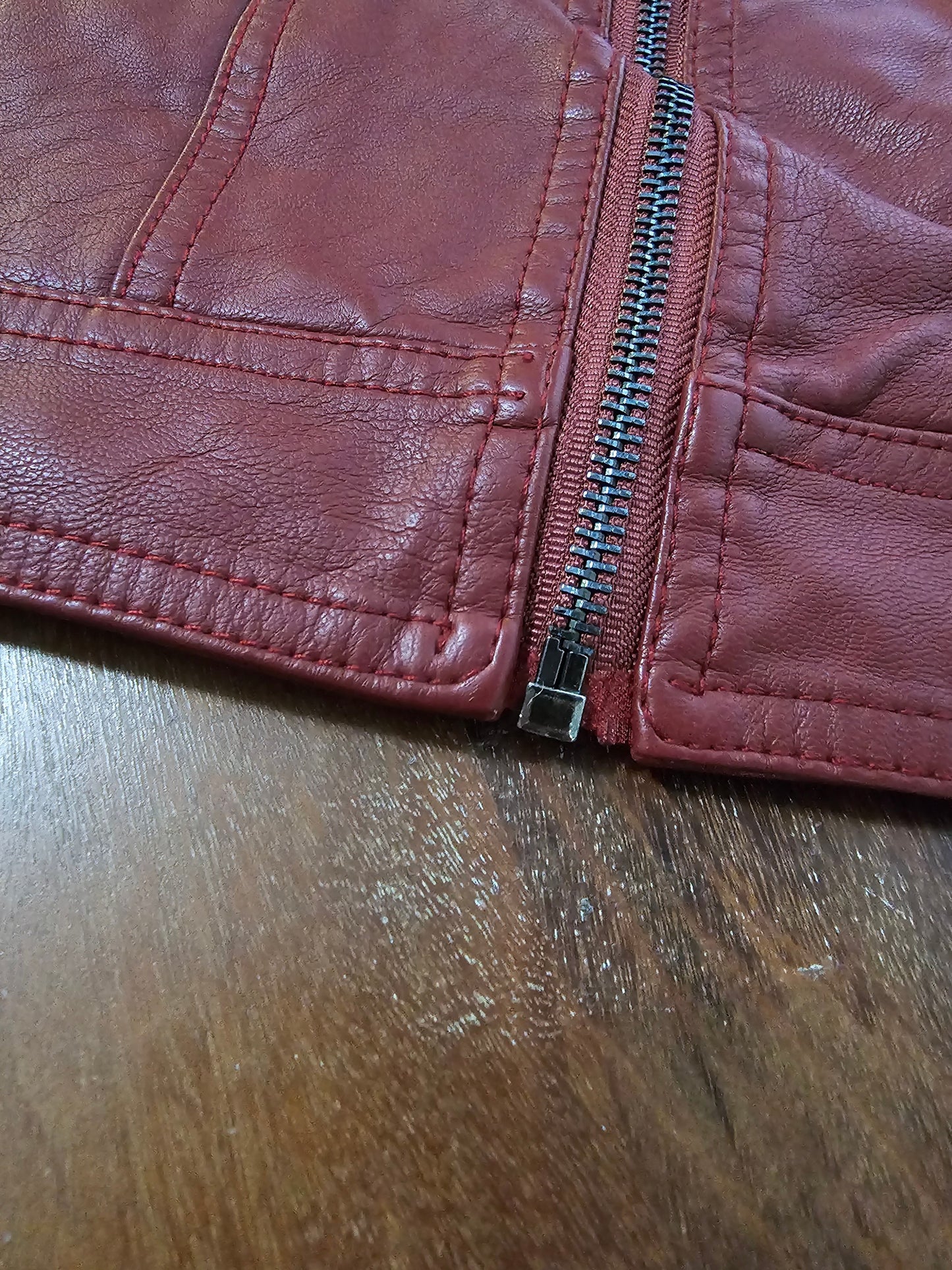 Campera dama Melaioma cuero 