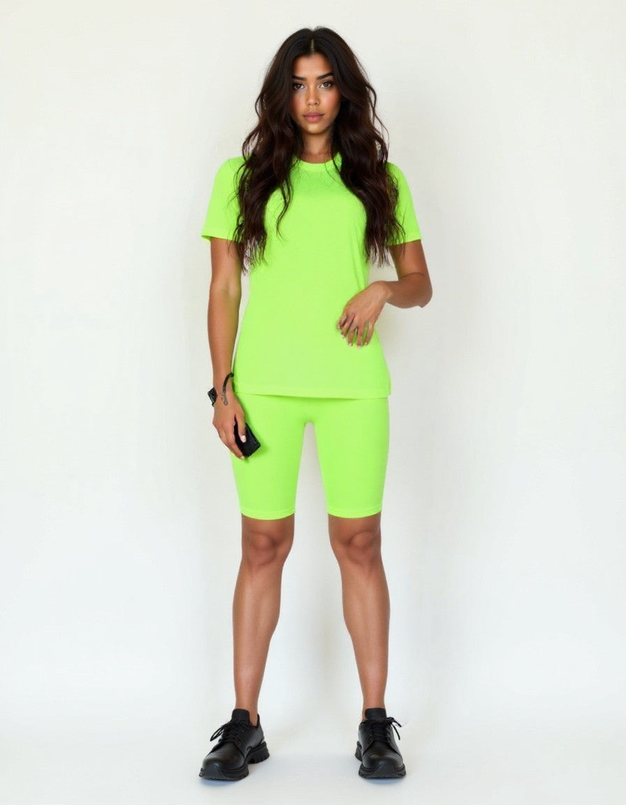 Conjunto dama deportivo biker y remera fluo