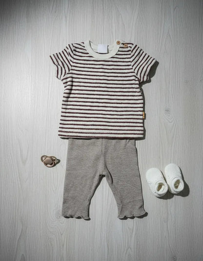 Conjunto niña calza y remera toalla