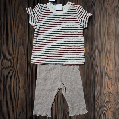 Conjunto niña calza y remera toalla