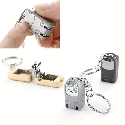 llavero Cortauñas metalico con Gatito