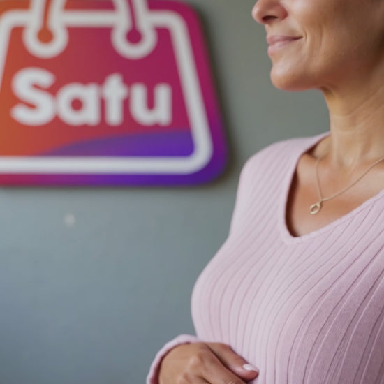 Buzo Maternal Tejido Cuello V Lazo Otoño Invierno