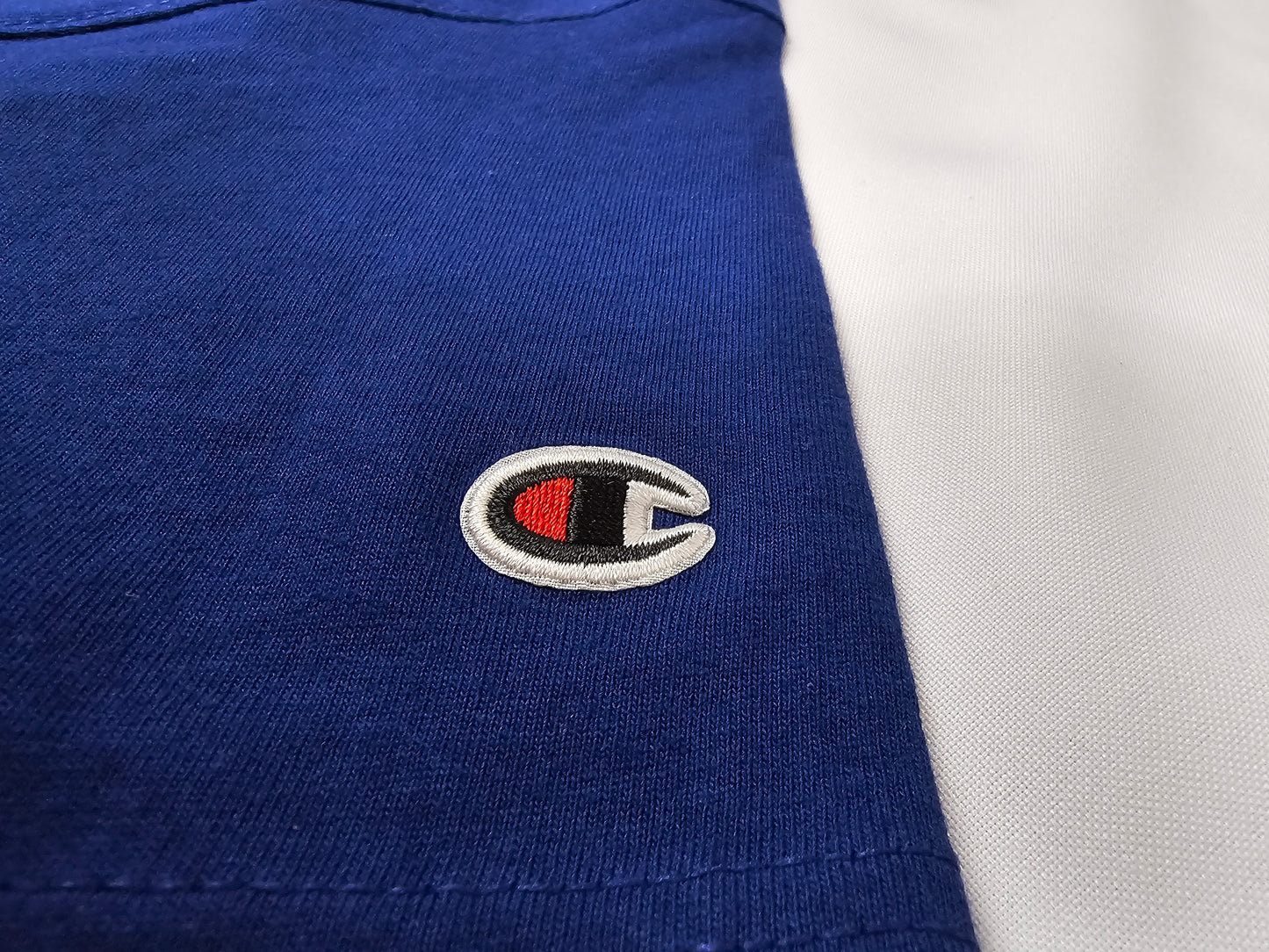 Remera hombre MC Champions letras