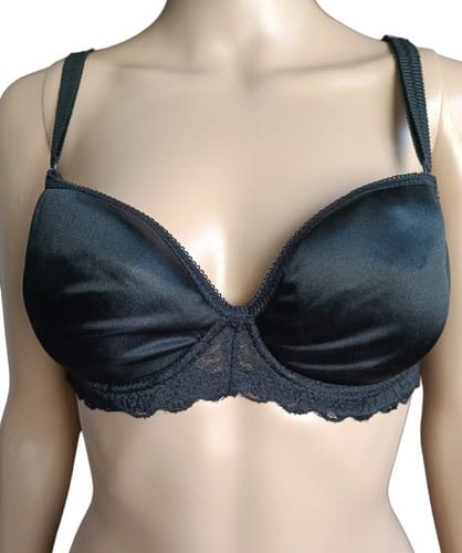 Sutien puntilla bajo busto